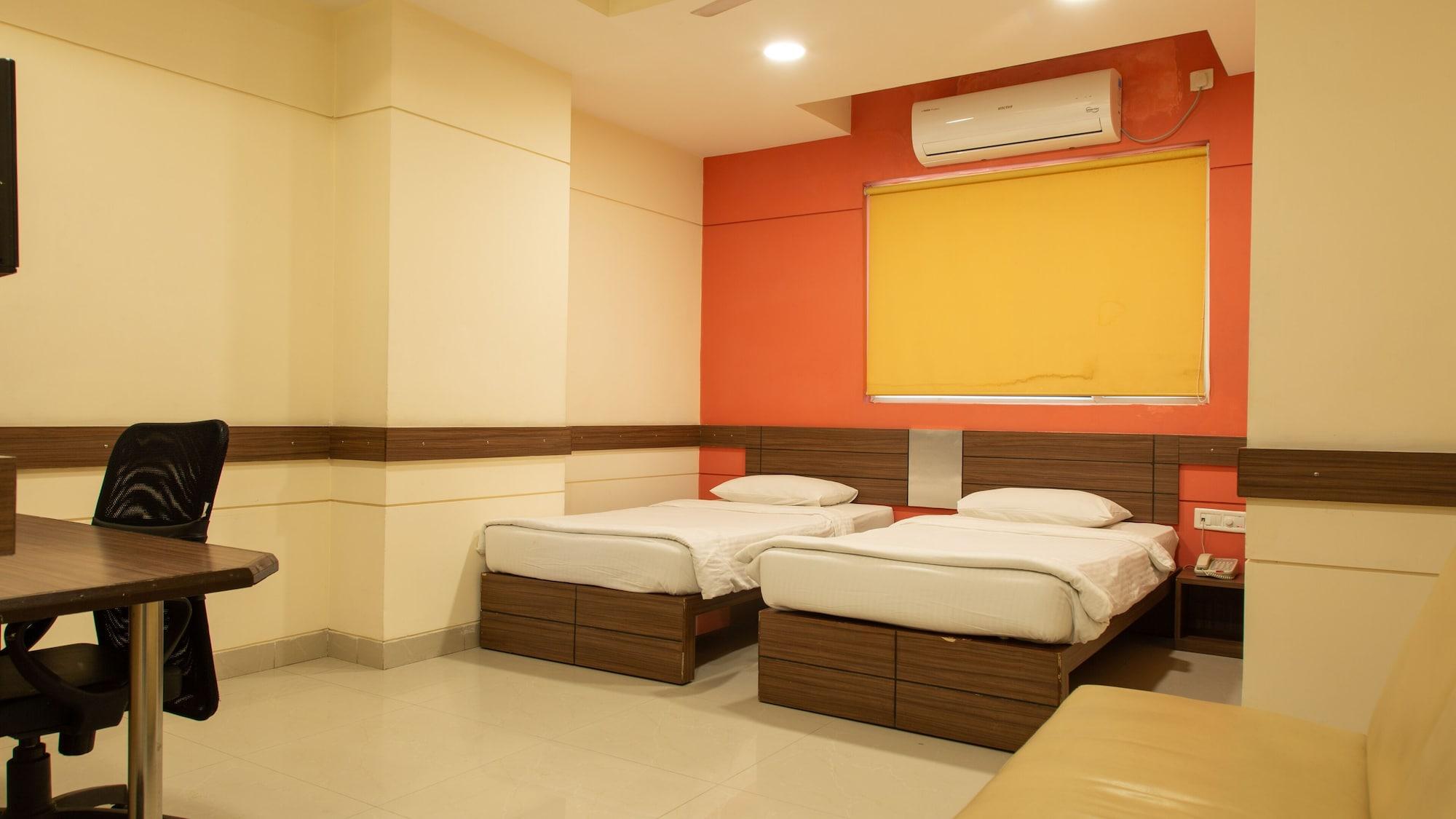 Tirupur Hotel Exterior foto
